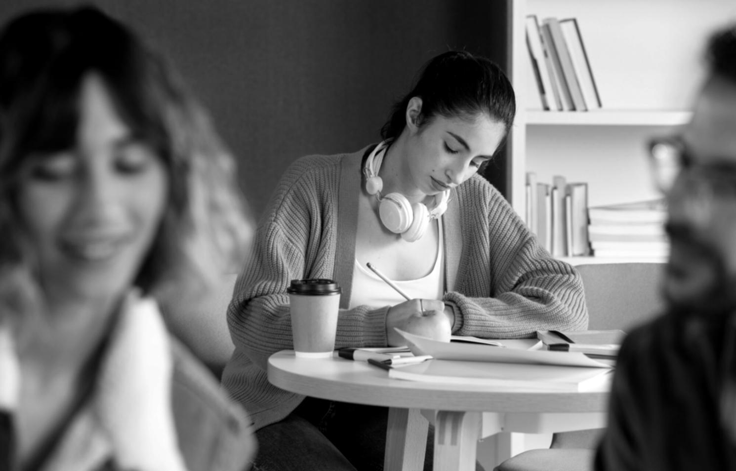 Client consultation session on budgeting strategies